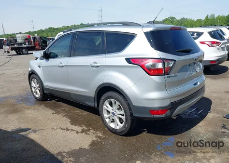 2018 Ford Escape Se z USA, uszkodzony, nr VIN 1FMCU0GDXJUC28216